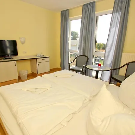 F-1010 Strandhaus Moenchgut Doppelzimmer Nr 35 Отель Лоббе