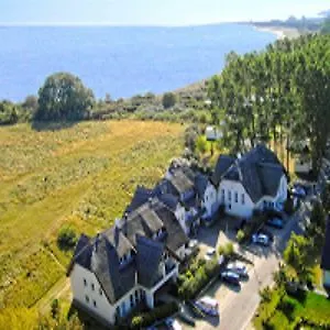 F-1010 Strandhaus Moenchgut Doppelzimmer Nr 35 3*